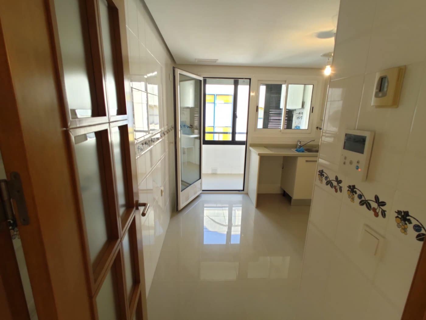 Apartamento de 3 habitaciones en Torrevieja en venta con garaje - 438.900 € (Ref: 9020966)