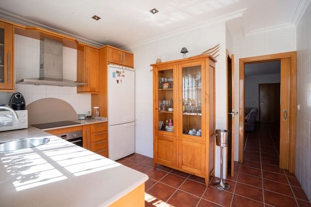 5 sypialnia Willa na sprzedaż w Torre de la Horadada, Pilar de la Horadada z basenem garażem - 720 000 € (Ref: 9020972)