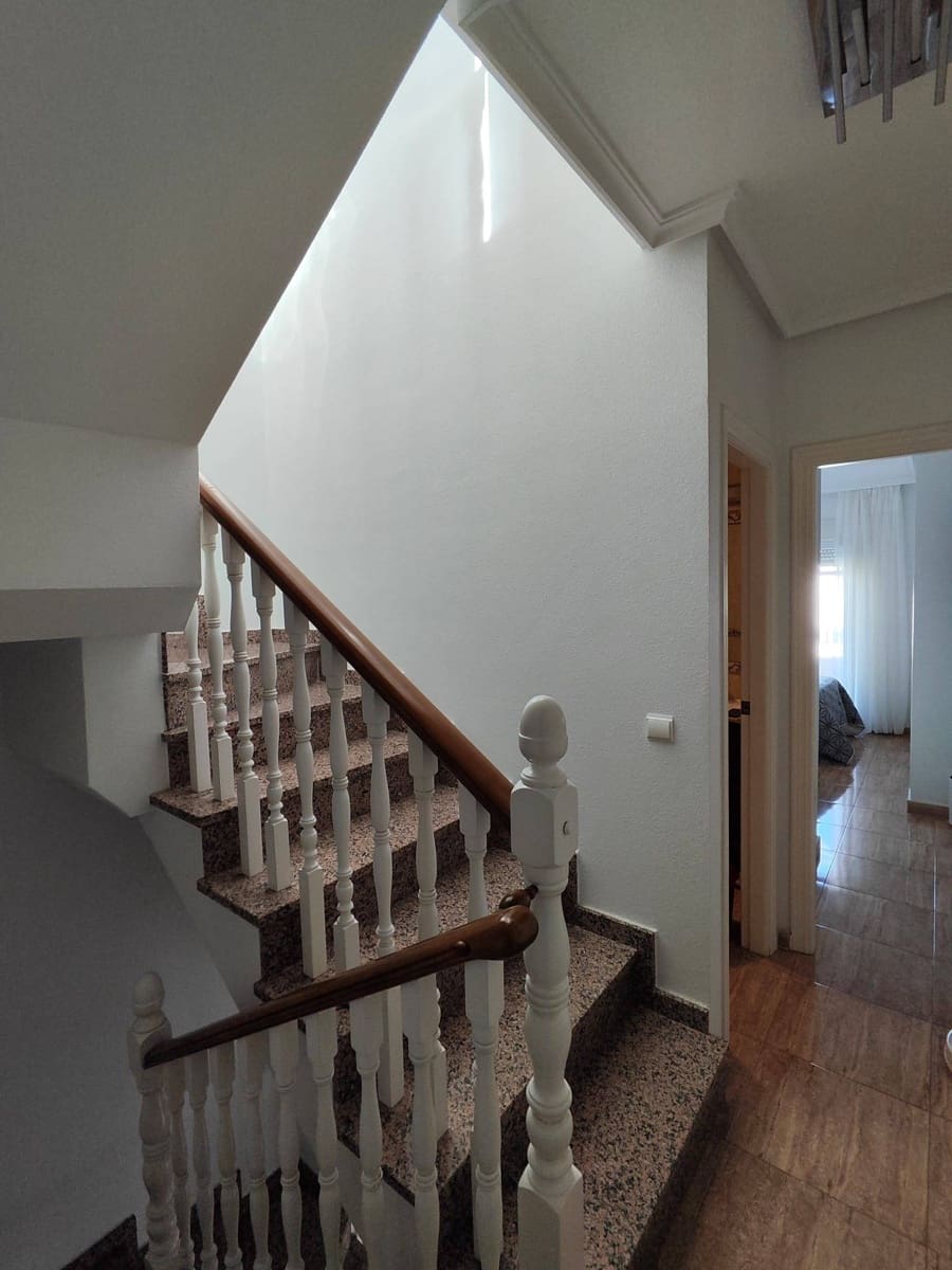 2 quarto Moradia Geminada para venda em Lo Pagan com piscina - 210 000 € (Ref: 9023255)