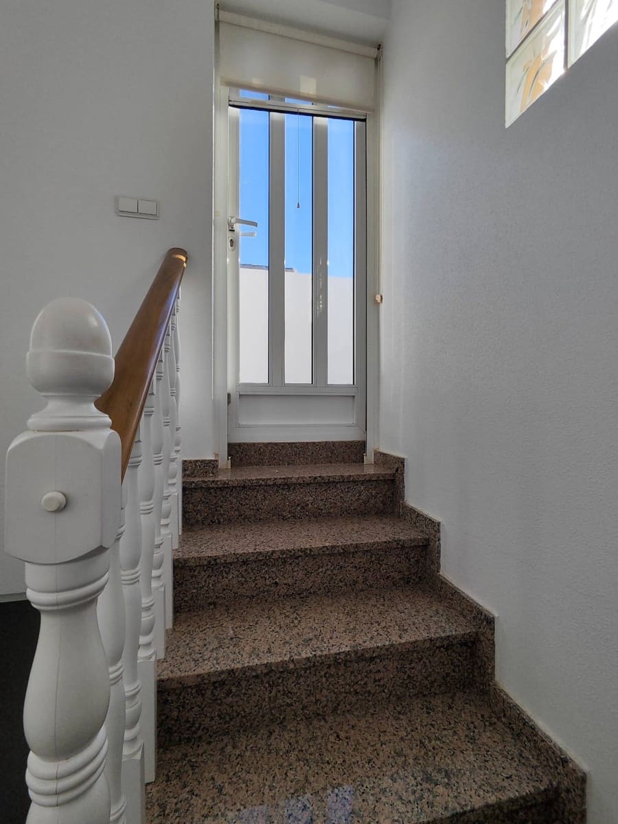 2 quarto Moradia Geminada para venda em Lo Pagan com piscina - 210 000 € (Ref: 9023255)