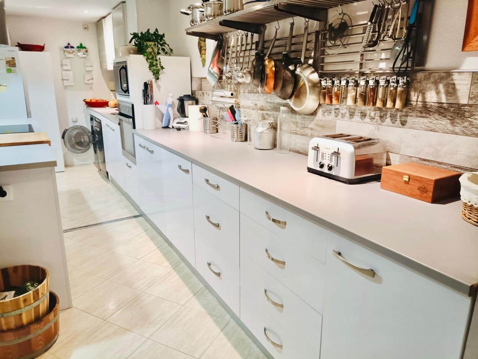 3 bedroom Apartment for sale in Torrevieja - € 280,000 (Ref: 9023261)