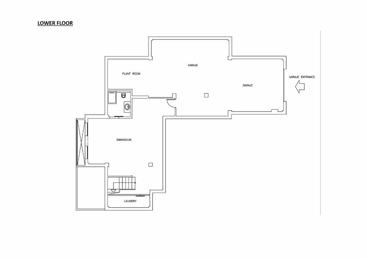 5 bedroom Villa for sale in La Quinta with pool garage - € 4,900,000 (Ref: 9026828)