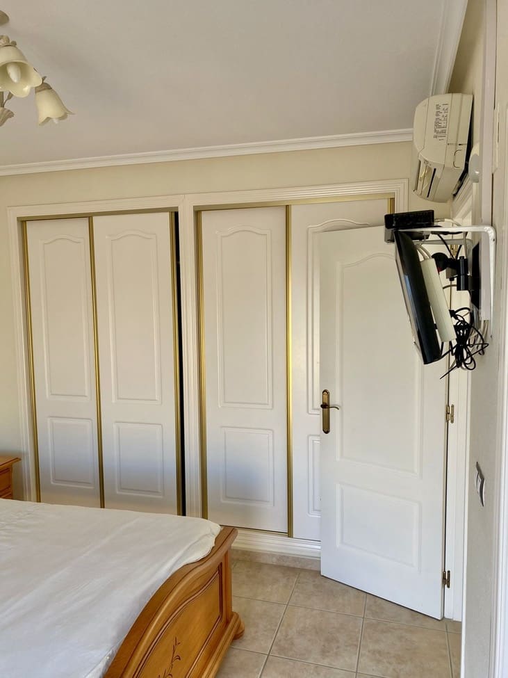 3 soverom Kjedet enebolig til salgs i Villamartin - € 363 500 (Ref: 9028467)