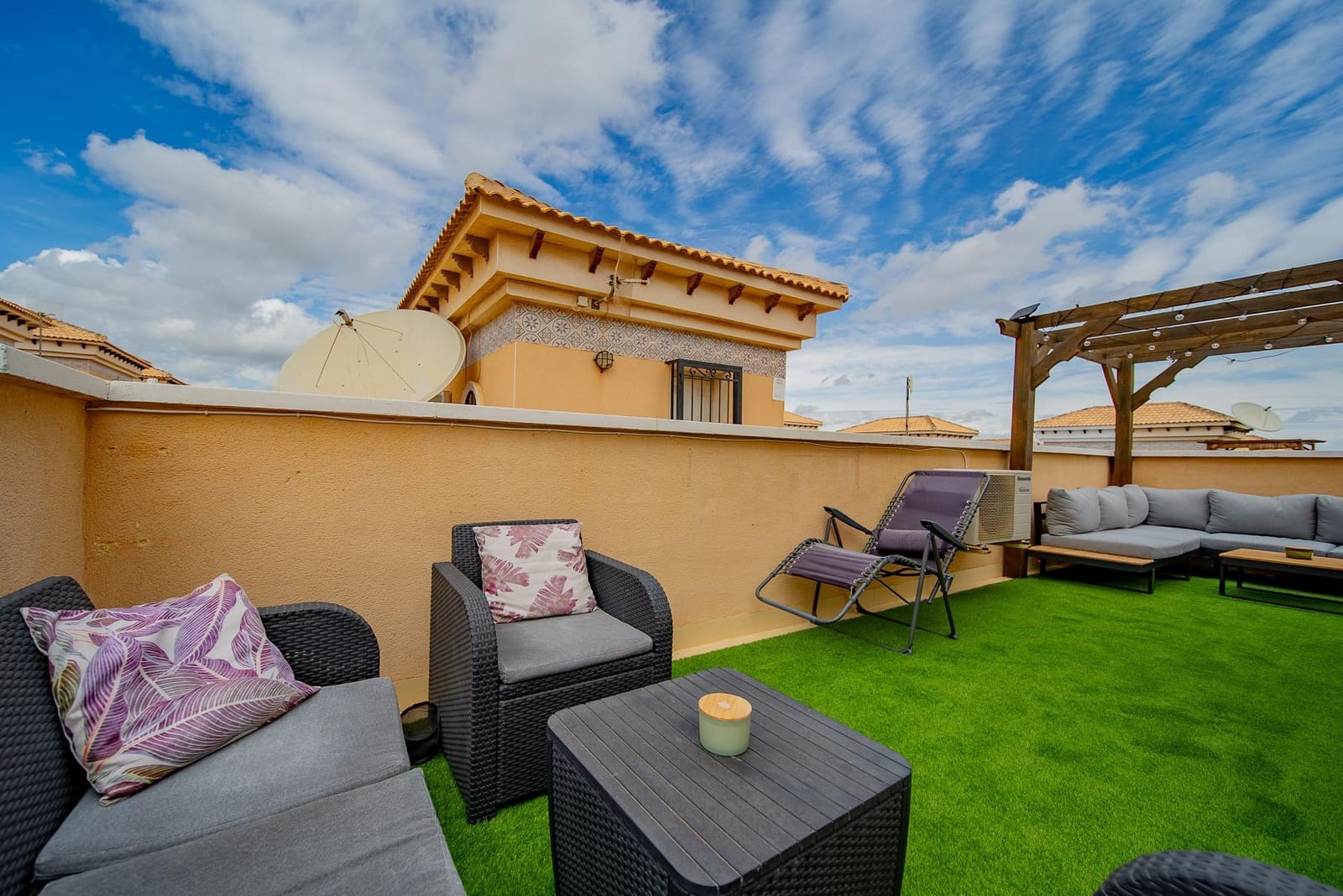 3 sypialnia Dom na sprzedaż w Orihuela Costa z basenem - 279 900 € (Ref: 9028474)