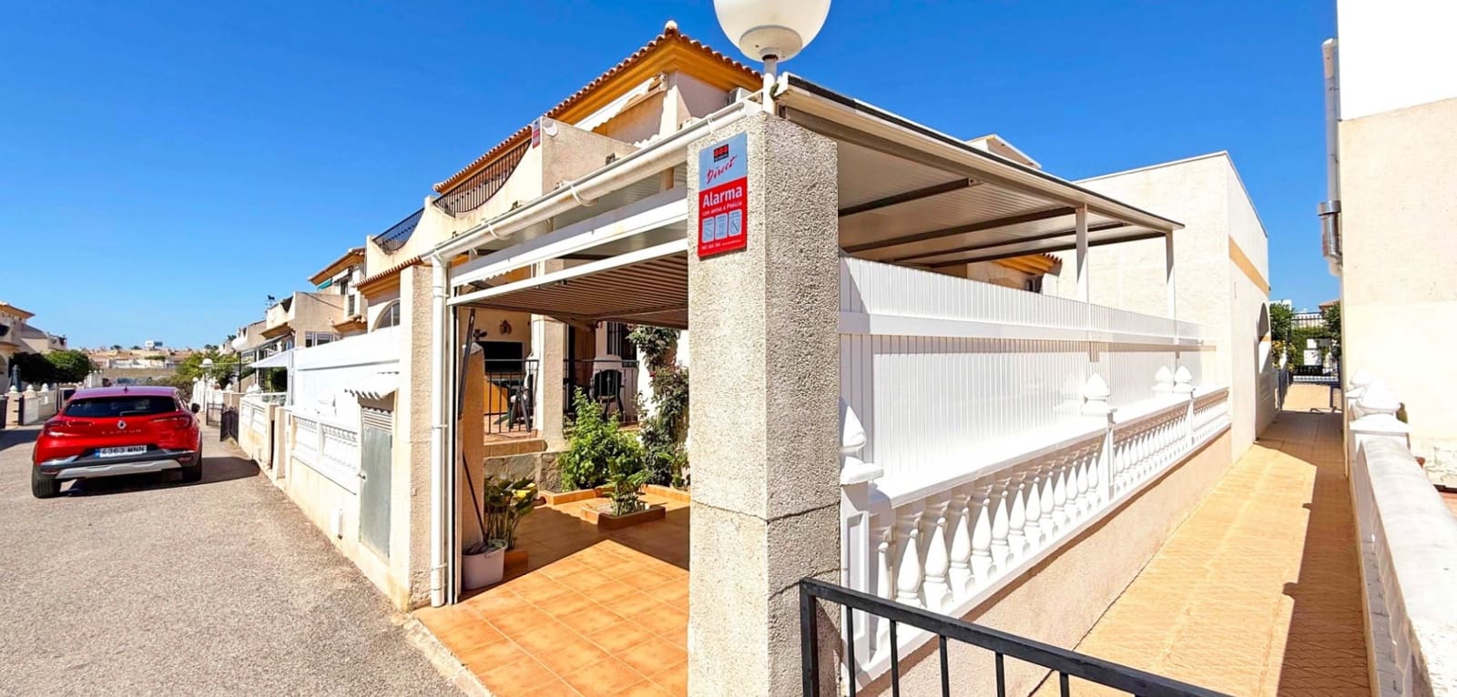 2 bedroom Townhouse for sale in Orihuela Costa with pool - € 189,000 (Ref: 9031554)