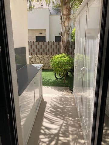 3 chambre Villa/Maison Semi-Mitoyenne à vendre à Pilar de la Horadada ciudad, Pilar de la Horadada avec piscine garage - 459 000 € (Ref: 9031563)