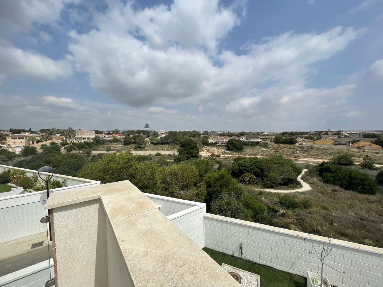 Chalet de 4 habitaciones en Cabo Roig en venta con piscina garaje - 535.000 € (Ref: 9031565)