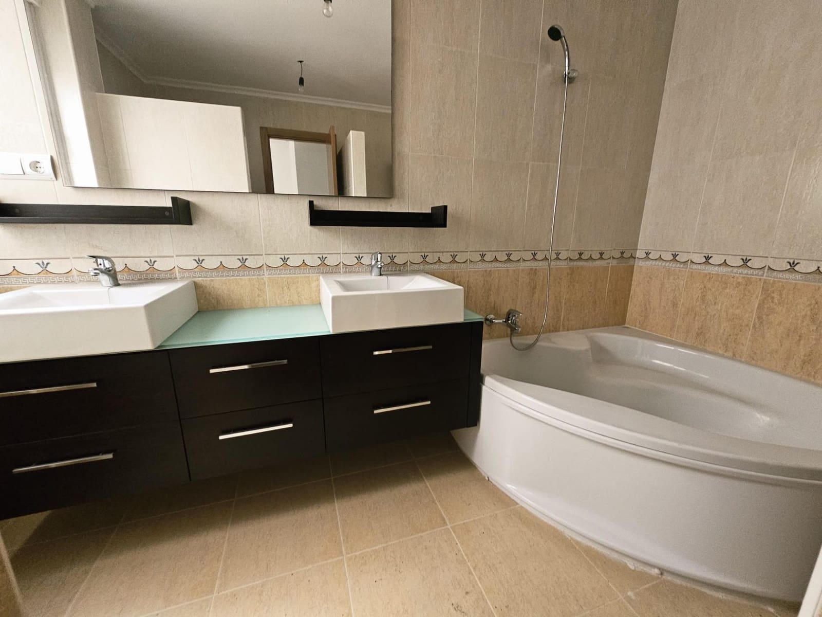 3 Zimmer Apartment zu verkaufen in Torrevieja - 239.900 € (Ref: 9031573)