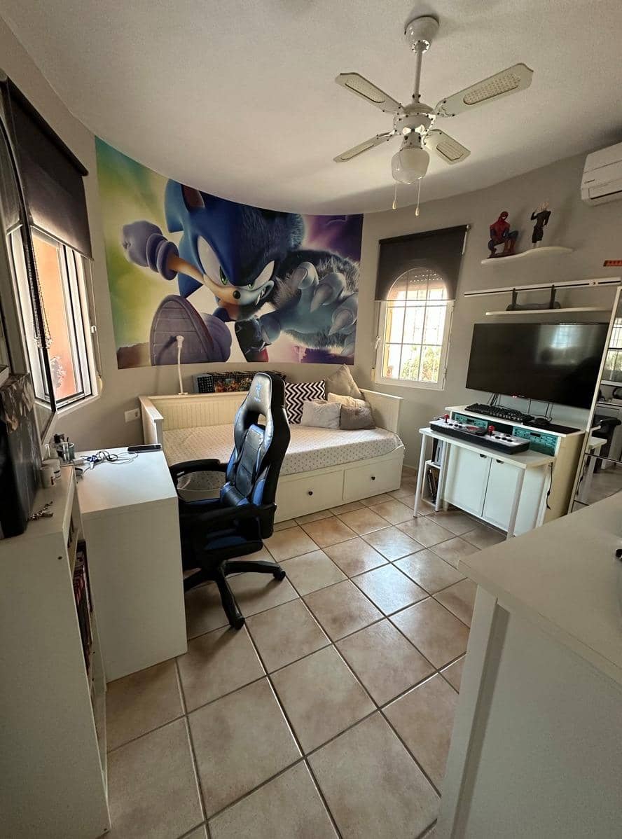 3 chambre Villa/Maison à vendre à Orihuela Costa avec piscine - 285 000 € (Ref: 9031574)