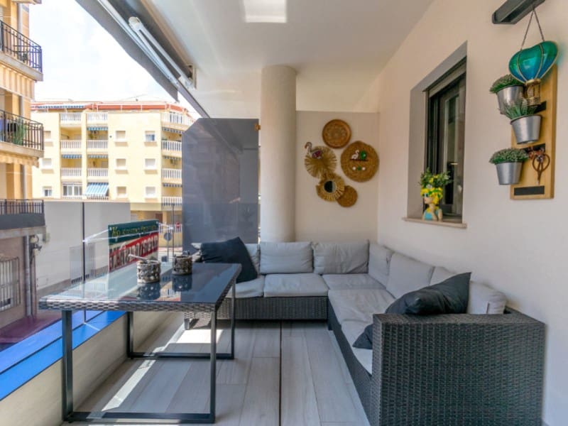 3 sovrum Lägenhet till salu i Torrevieja - 299 900 € (Ref: 9034490)