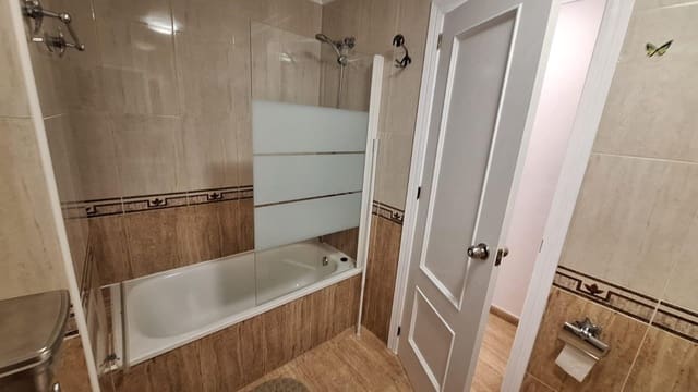 2 bedroom Apartment for sale in Avenida Habaneras - Curva de Palangre, Torrevieja - € 149,000 (Ref: 9034493)