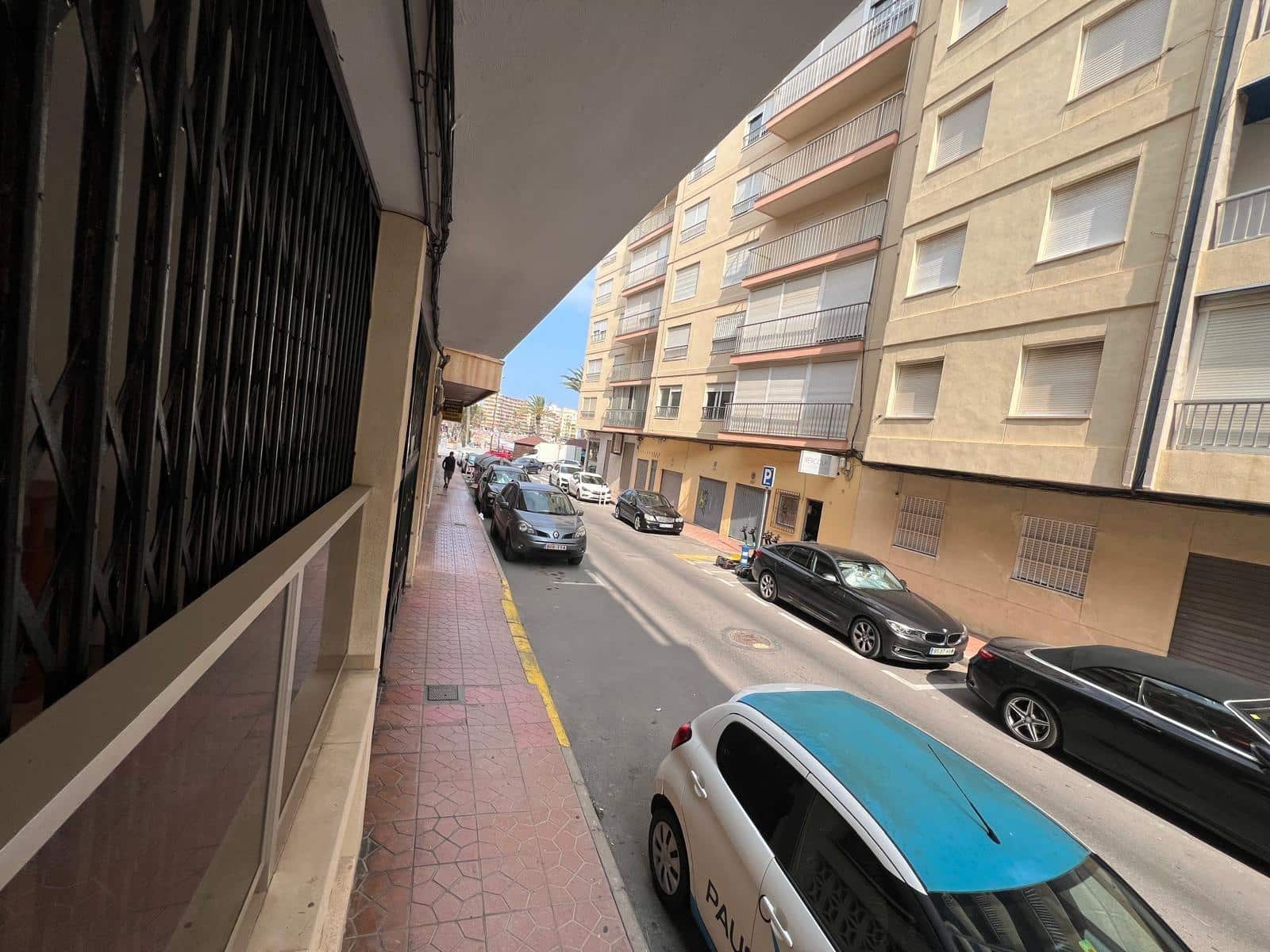 Apartamento de 3 habitaciones en Torrevieja en venta - 199.900 € (Ref: 9036593)