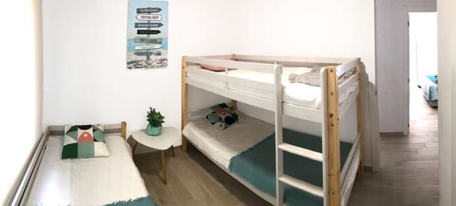 2 soveværelse Lejlighed til salg i Guardamar Playa, Guardamar del Segura - € 285.000 (Ref: 9038237)