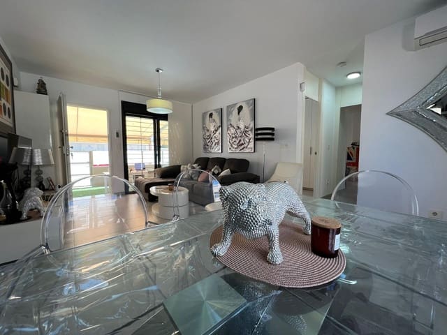 Bungalow de 2 habitaciones en Pueblo Latino, Pilar de la Horadada en venta con piscina - 299.800 € (Ref: 9038238)