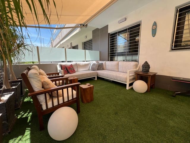 Bungalow de 2 habitaciones en Pueblo Latino, Pilar de la Horadada en venta con piscina - 299.800 € (Ref: 9038238)