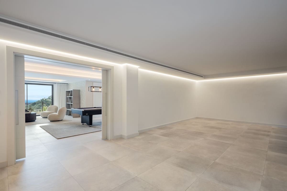 5 soveværelse Villa til salg i Benahavis med swimmingpool - € 7.850.000 (Ref: 9042232)