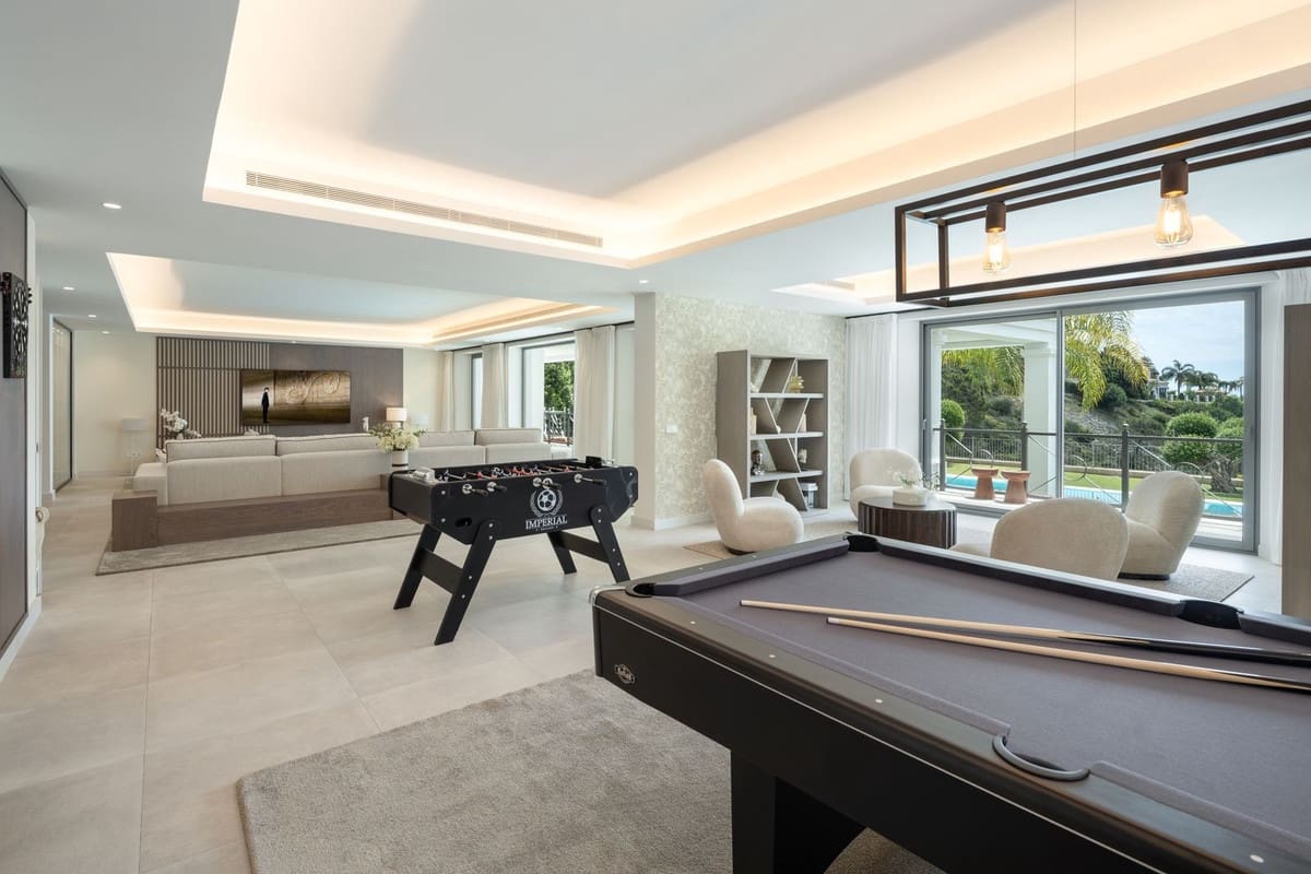 5 soveværelse Villa til salg i Benahavis med swimmingpool - € 7.850.000 (Ref: 9042232)