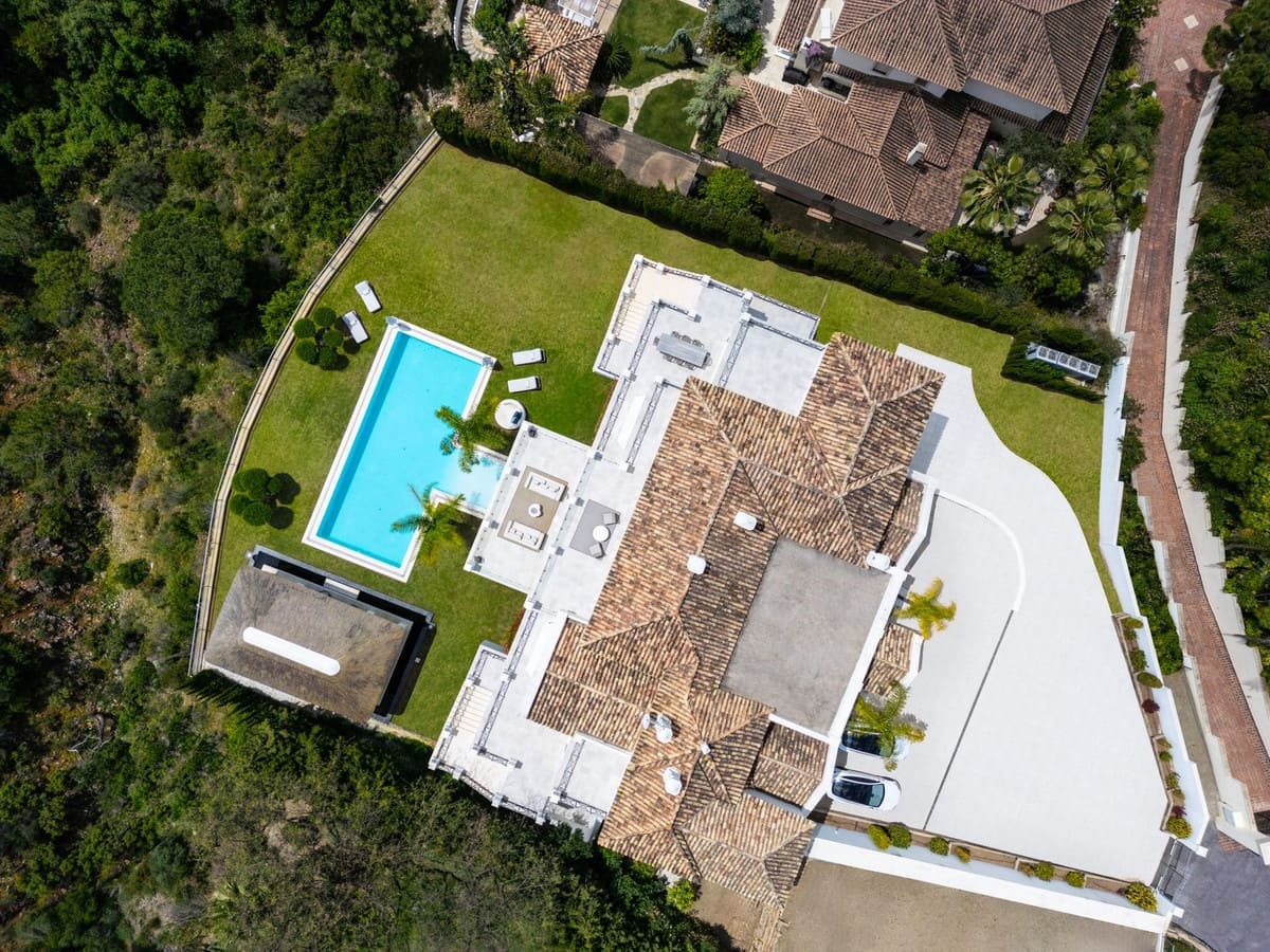 5 soveværelse Villa til salg i Benahavis med swimmingpool - € 7.850.000 (Ref: 9042232)