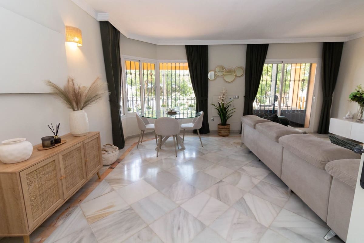 3 sovrum Hus till salu i Riviera del Sol - 470 000 € (Ref: 9048783)