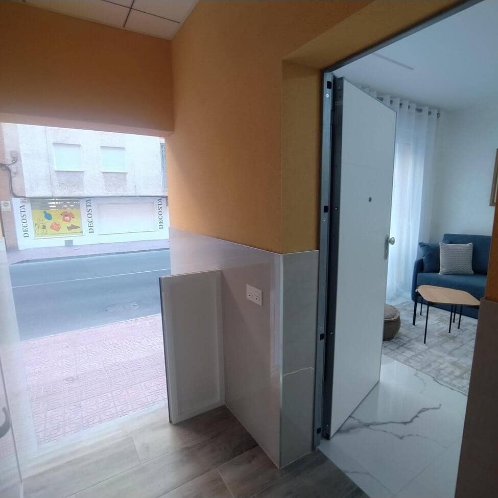 2 soveværelse Lejlighed til salg i Torrevieja - € 250.000 (Ref: 9051022)