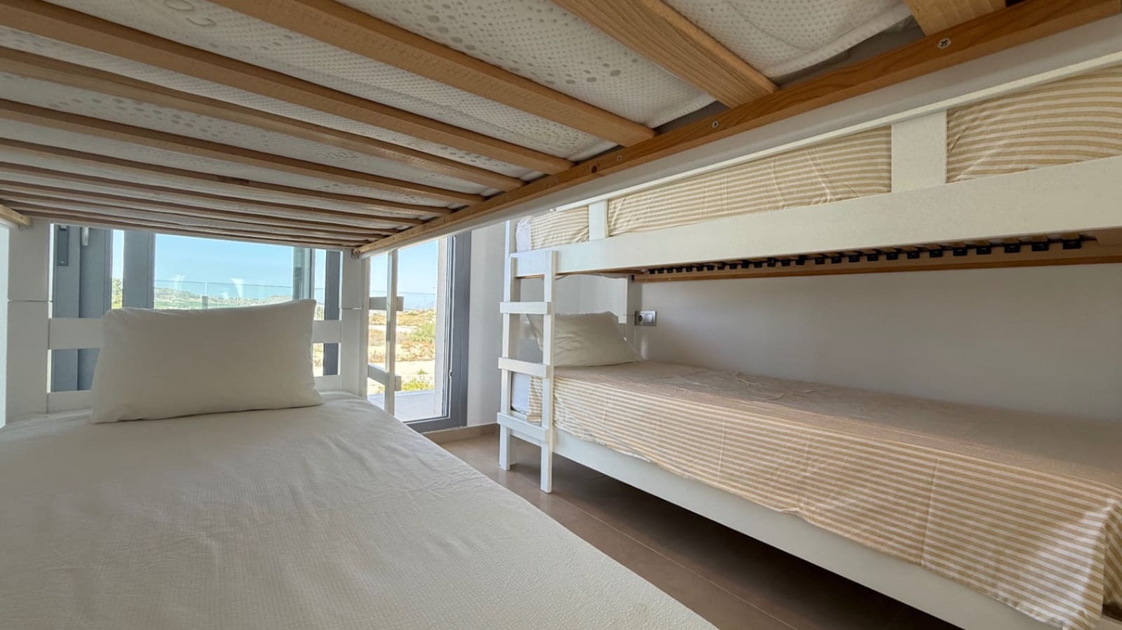 3 bedroom Villa for sale in Orihuela with garage - € 380,000 (Ref: 9051025)