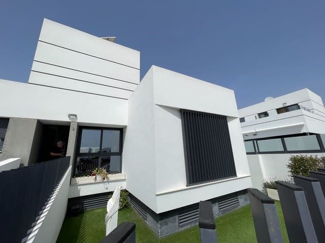 Casa de 4 habitaciones en Dolores en venta - 409.000 € (Ref: 9057555)