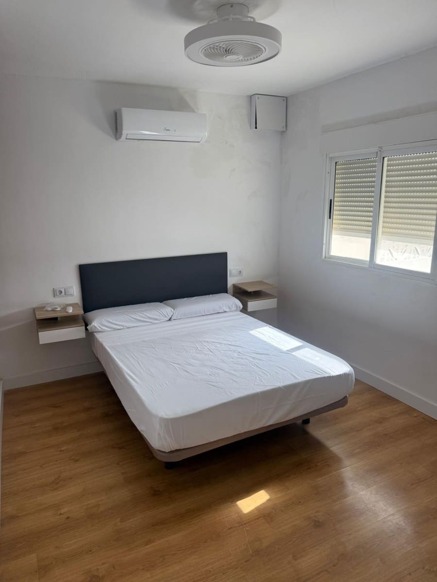 3 soveværelse Byhus til salg i Torrevieja - € 190.000 (Ref: 9057568)