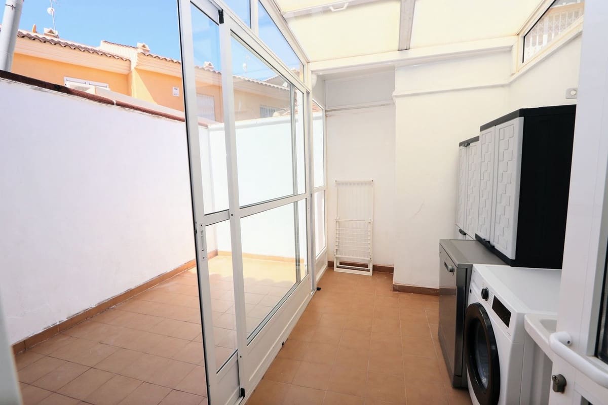 3 soverom Hus til salgs i Los Alcazares med garasje - € 310 000 (Ref: 9062346)