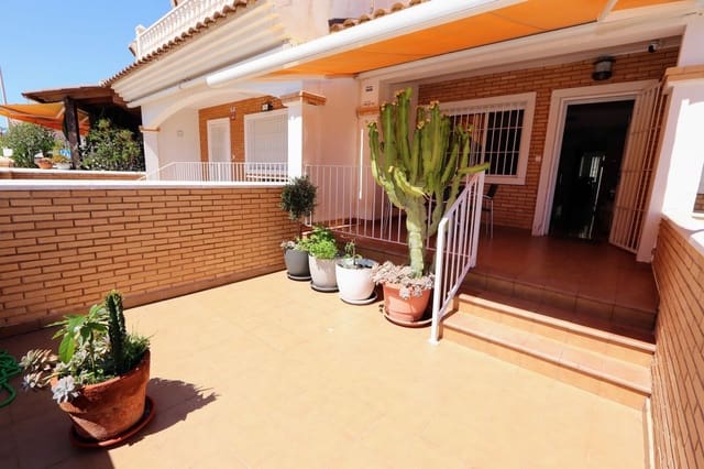 Casa de 3 habitaciones en Los Alcázares en venta con garaje - 310.000 € (Ref: 9062346)