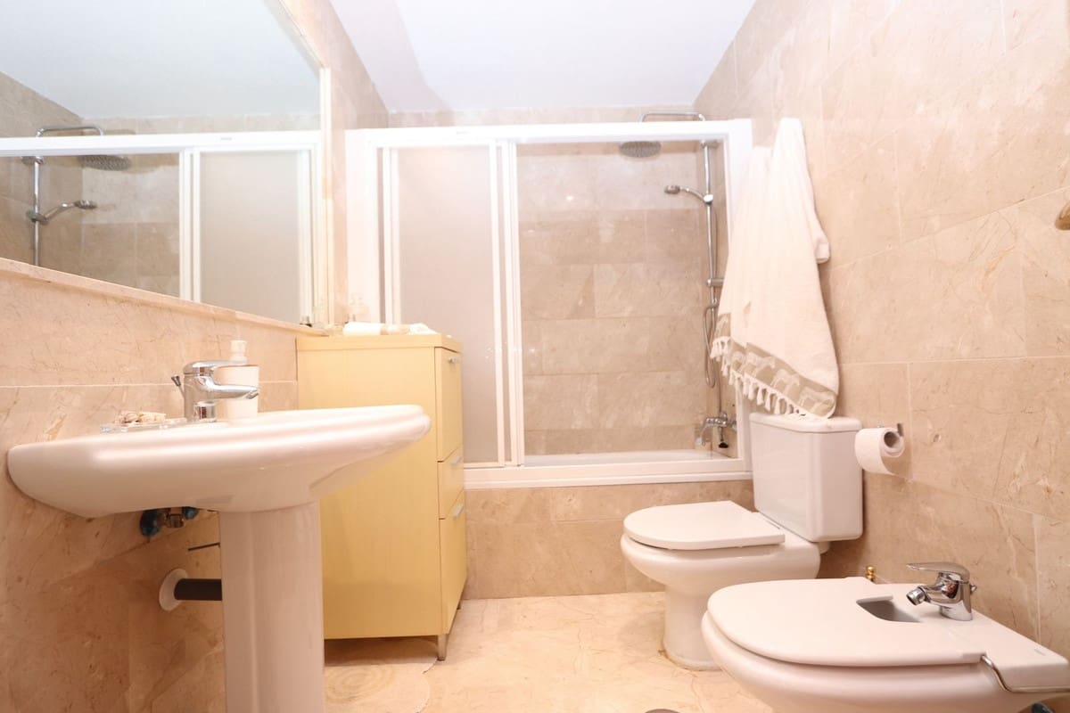3 soverom Hus til salgs i Los Alcazares med garasje - € 310 000 (Ref: 9062346)