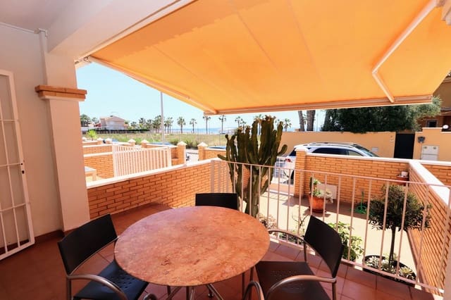 Casa de 3 habitaciones en Los Alcázares en venta con garaje - 310.000 € (Ref: 9062346)