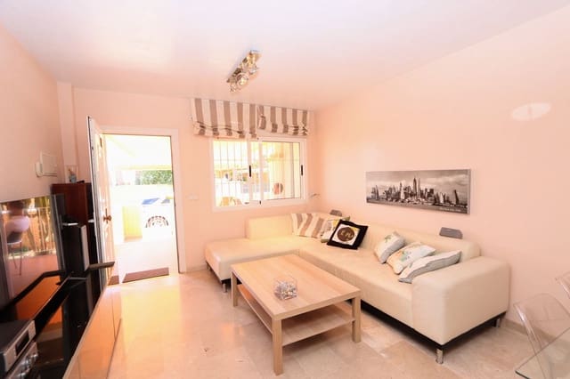 Casa de 3 habitaciones en Los Alcázares en venta con garaje - 310.000 € (Ref: 9062346)