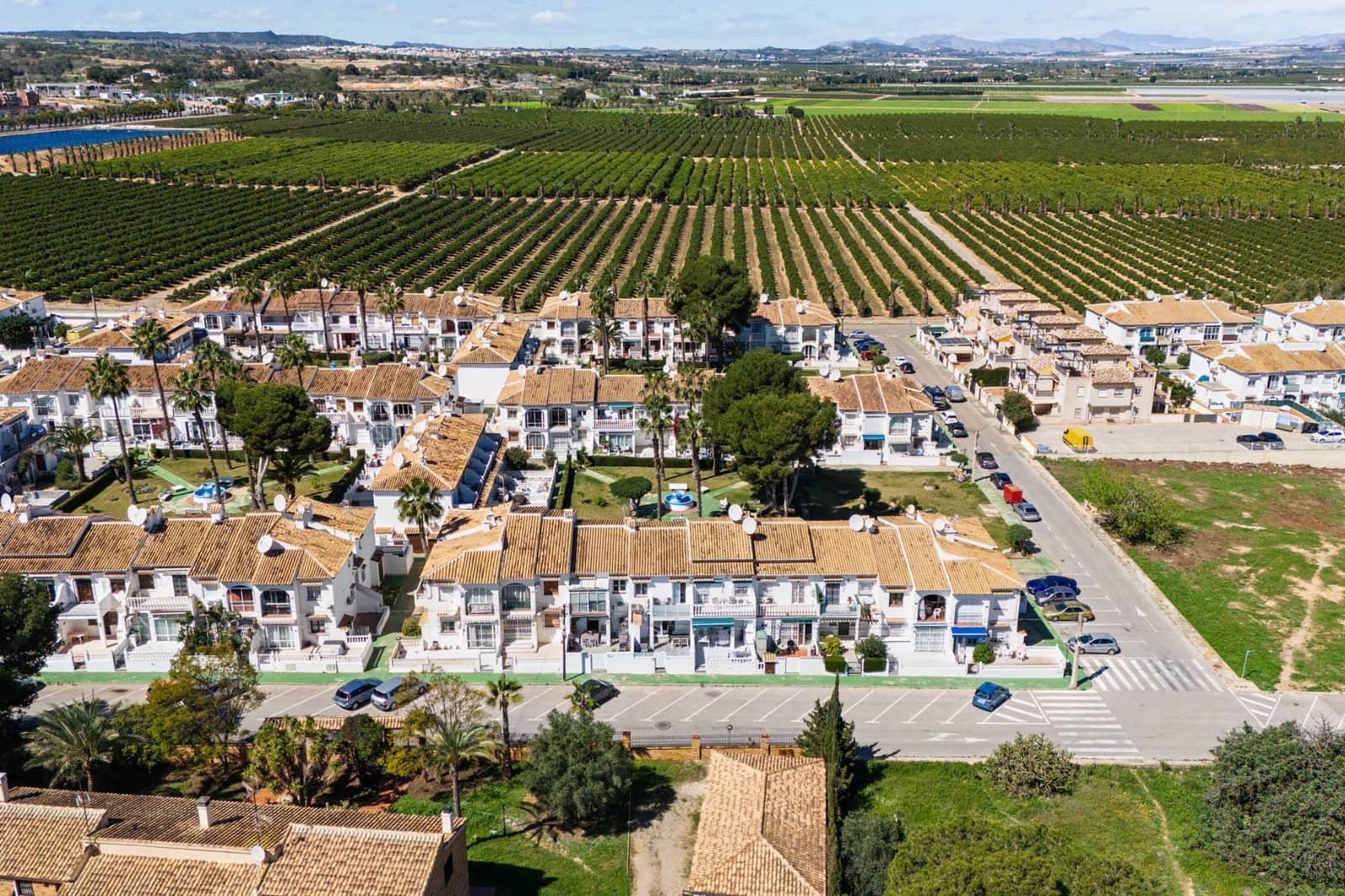 2 bedroom Apartment for sale in Torrevieja with pool - € 169,900 (Ref: 9065187)