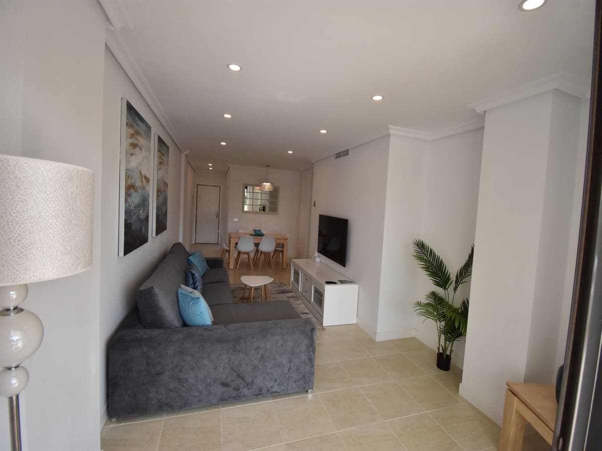 Apartamento de 2 habitaciones en New Golden Mile en venta con piscina garaje - 365.000 € (Ref: 9073353)