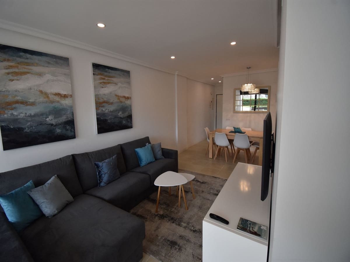 Apartamento de 2 habitaciones en New Golden Mile en venta con piscina garaje - 365.000 € (Ref: 9073353)