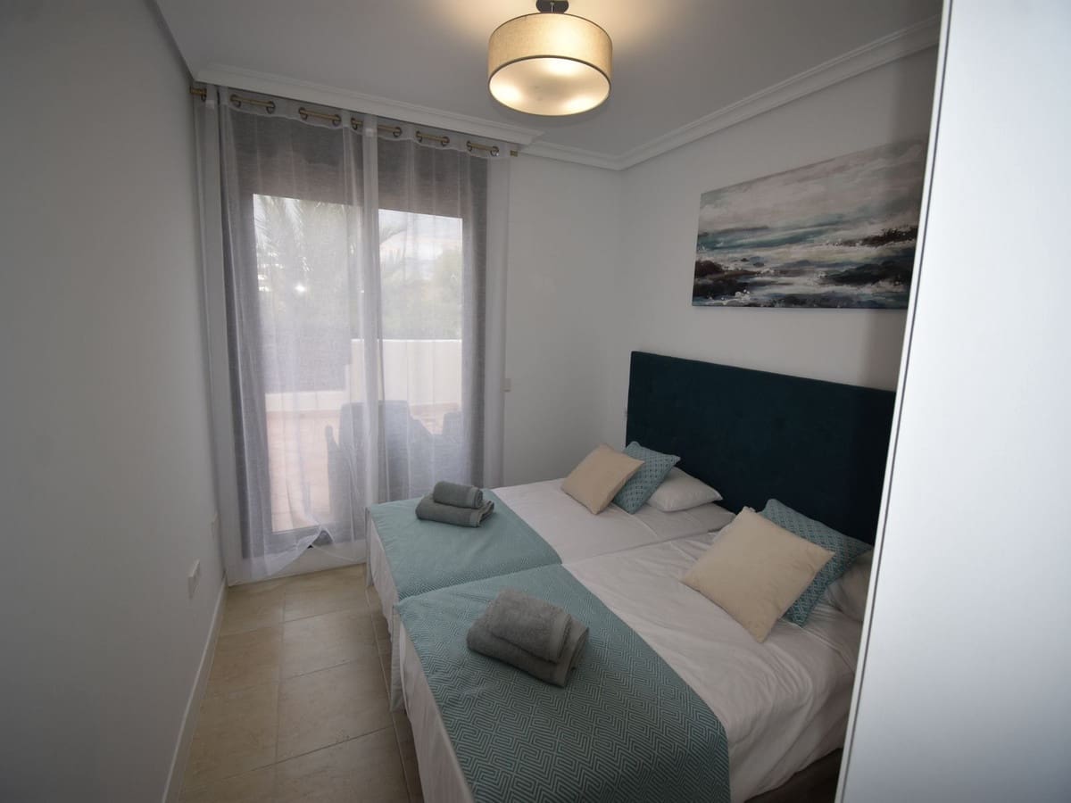 2 sypialnia Apartament na sprzedaż w New Golden Mile z basenem garażem - 365 000 € (Ref: 9073353)