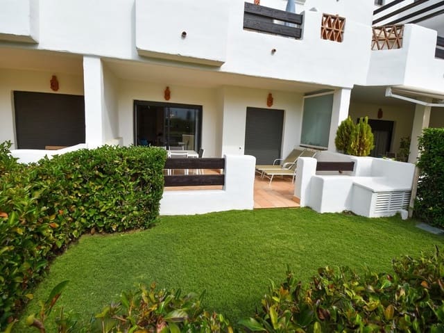 2 makuuhuone Huoneisto myytävänä paikassa La Concha - Resina Golf, Estepona mukana uima-altaan - 365 000 € (Ref: 9073353)