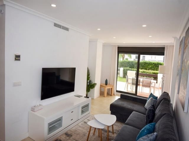 2 makuuhuone Huoneisto myytävänä paikassa La Concha - Resina Golf, Estepona mukana uima-altaan - 365 000 € (Ref: 9073353)