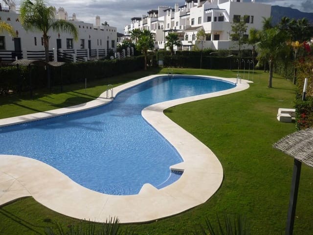 2 sovrum Lägenhet till salu i La Concha - Resina Golf, Estepona med pool garage - 365 000 € (Ref: 9073353)