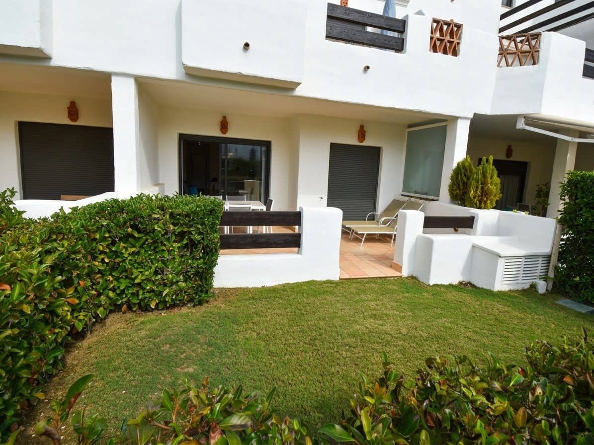 2 bedroom Apartment for sale in Cancelada with pool - € 365,000 (Ref: 9073354)