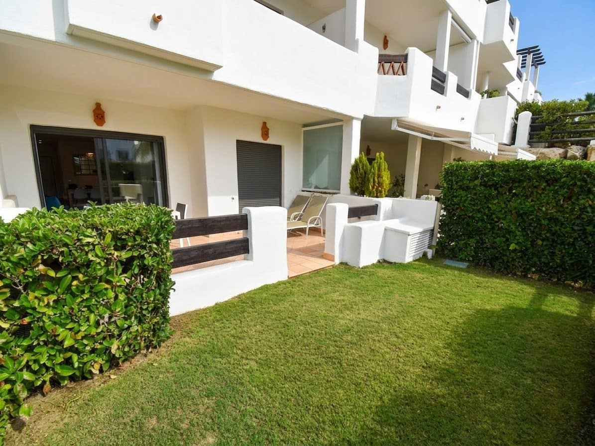 2 bedroom Apartment for sale in Cancelada with pool - € 365,000 (Ref: 9073354)