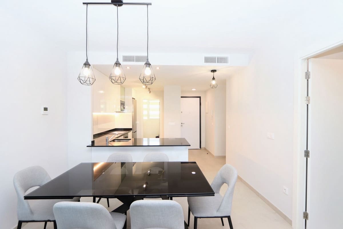 3 bedroom Apartment for sale in Playa Flamenca with pool - € 410,000 (Ref: 9073364)