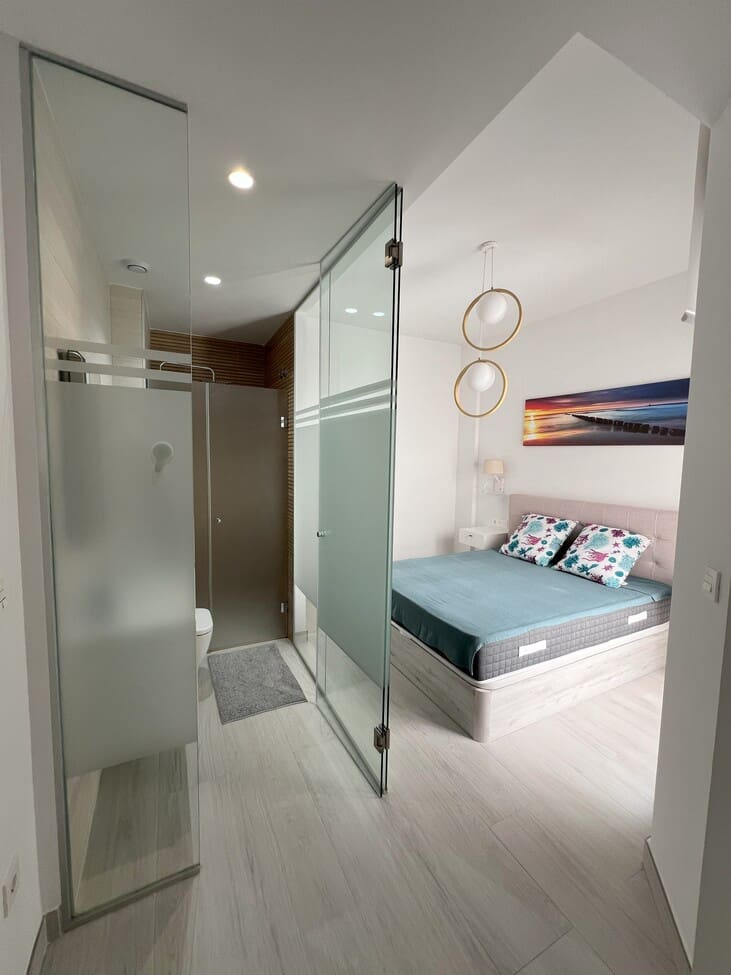 2 bedroom Apartment for sale in Torrevieja with pool - € 259,000 (Ref: 9073371)