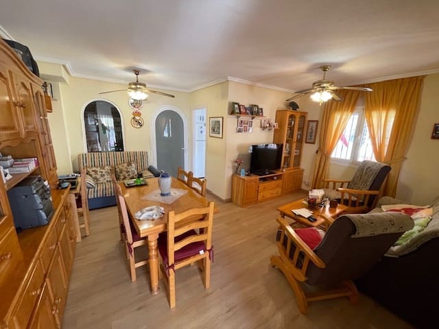 3 soveværelse Semi-Rækkehus til salg i Orihuela Costa - € 229.995 (Ref: 9073378)