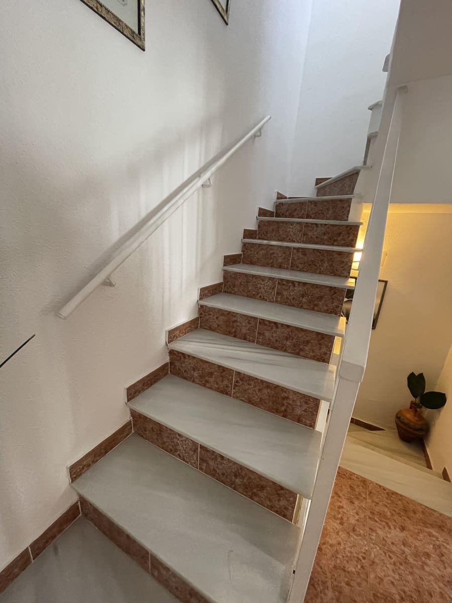 3 soveværelse Semi-Rækkehus til salg i Orihuela Costa - € 229.995 (Ref: 9073378)