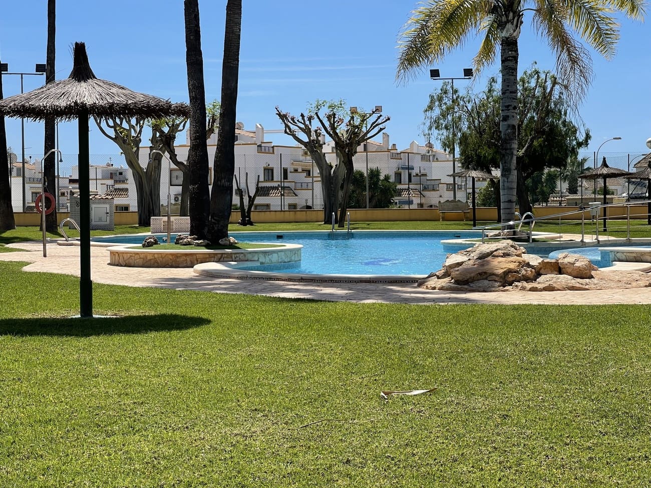 3 soveværelse Semi-Rækkehus til salg i Orihuela Costa - € 229.995 (Ref: 9073378)