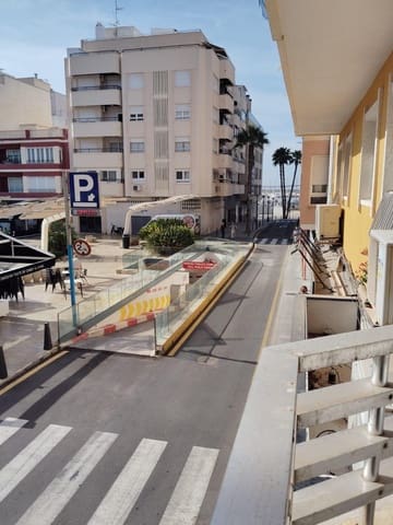 2 quarto Apartamento para venda em Centro - Muelle Pesquero, Torrevieja - 149 000 € (Ref: 9073409)