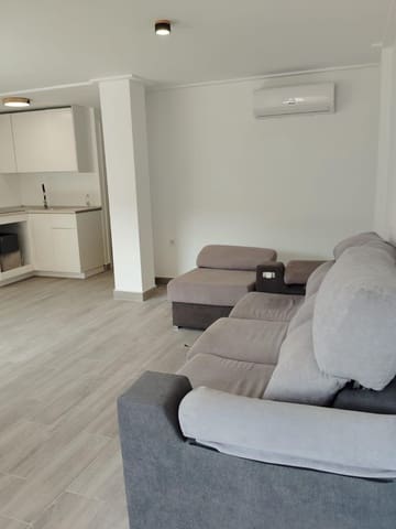 2 quarto Apartamento para venda em Centro - Muelle Pesquero, Torrevieja - 149 000 € (Ref: 9073409)