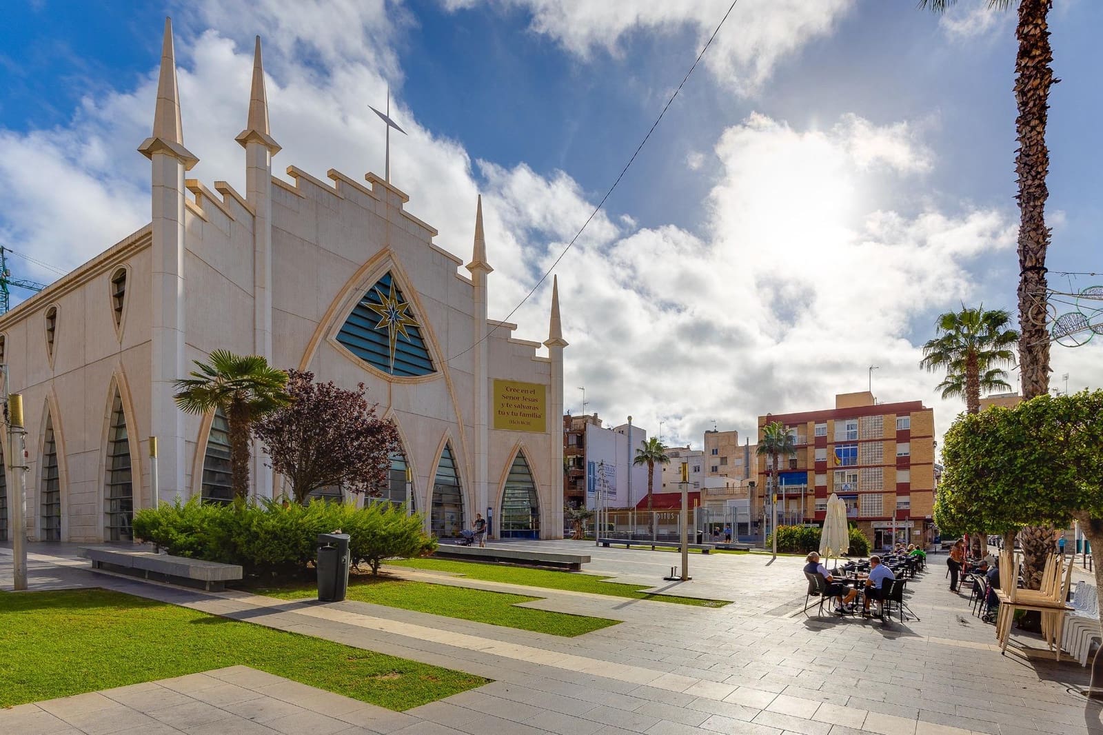 2 sovrum Takvåning till salu i Torrevieja - 219 000 € (Ref: 9073412)