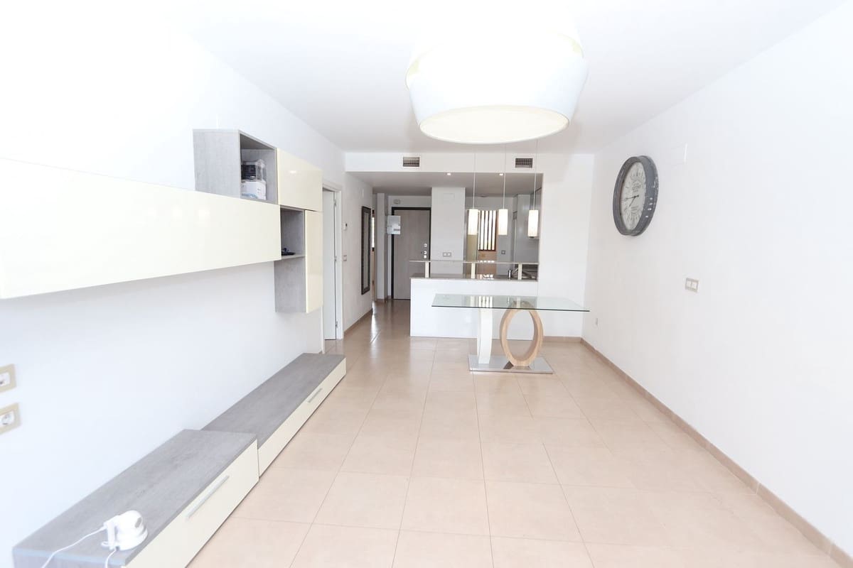 2 sypialnia Apartament na sprzedaż w Miasto Alicante / Alacant z basenem garażem - 236 000 € (Ref: 9075097)
